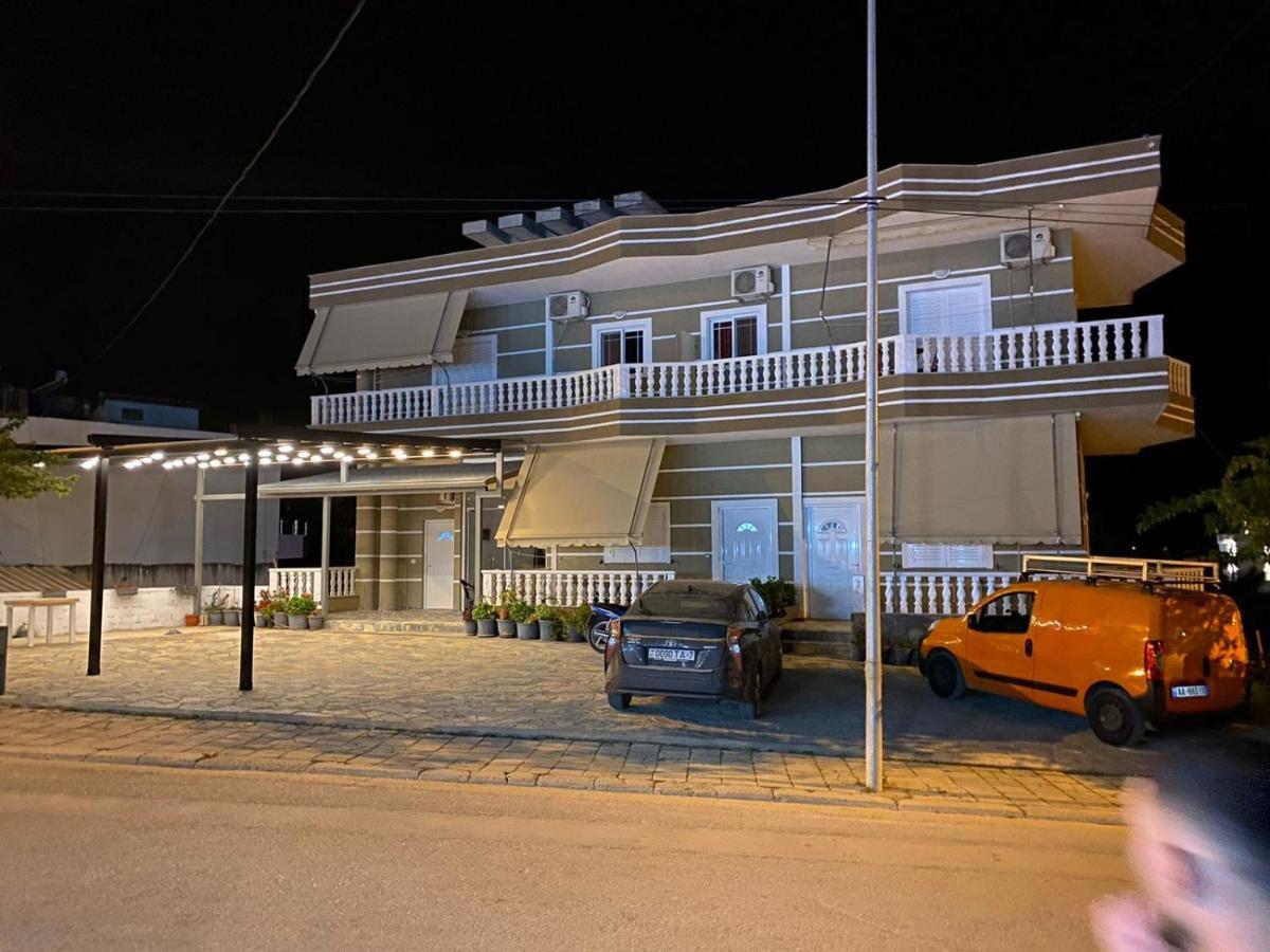 Vila Mario Aparthotel Εξαμίλιο Εξωτερικό φωτογραφία