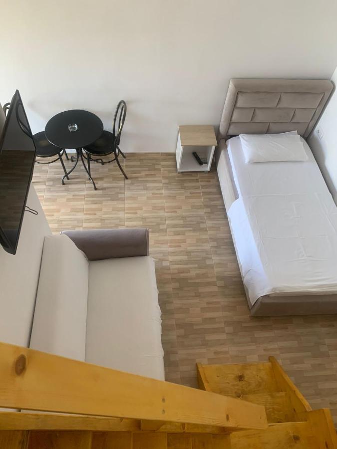Vila Mario Aparthotel Εξαμίλιο Εξωτερικό φωτογραφία