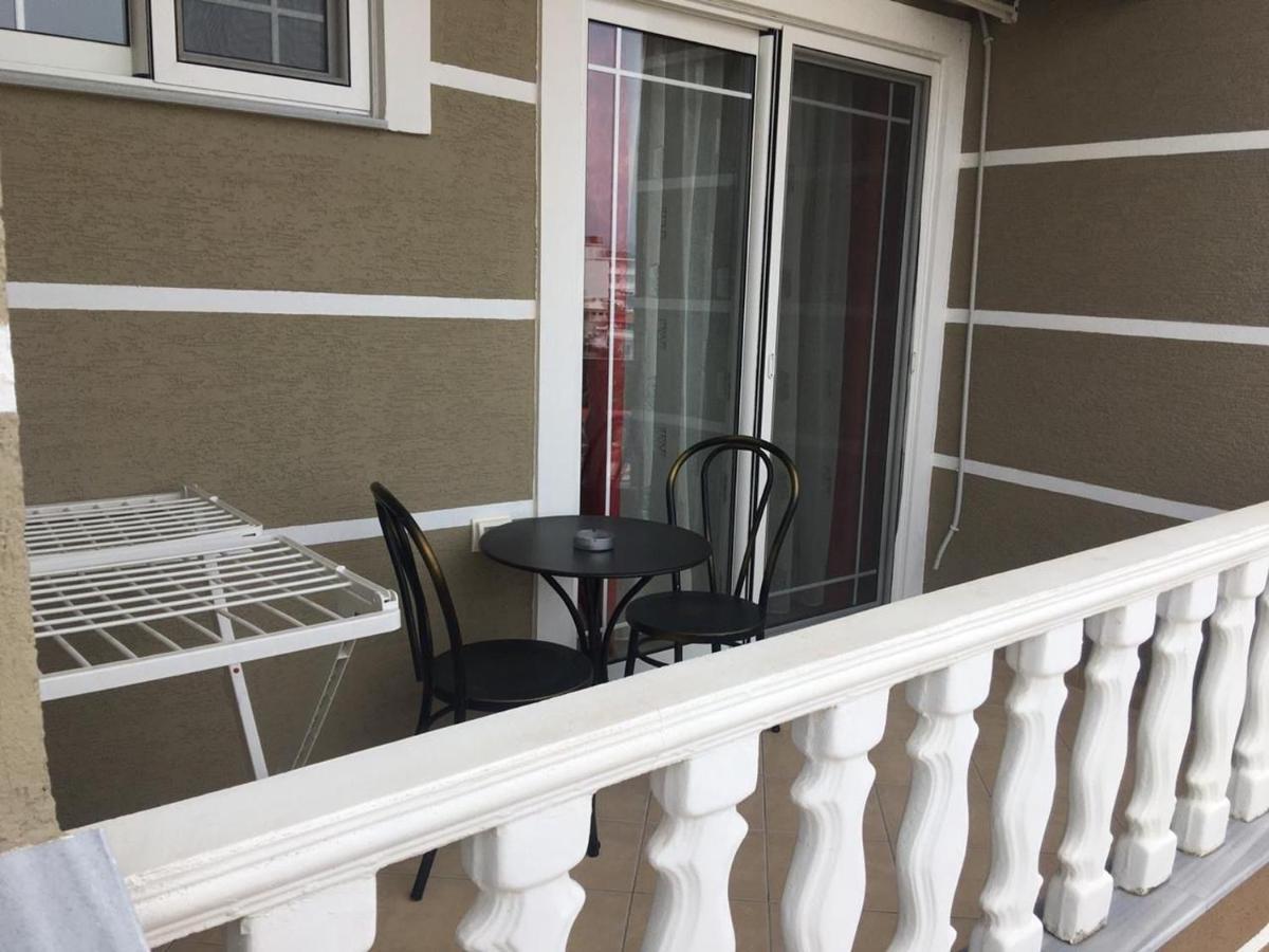 Vila Mario Aparthotel Εξαμίλιο Εξωτερικό φωτογραφία