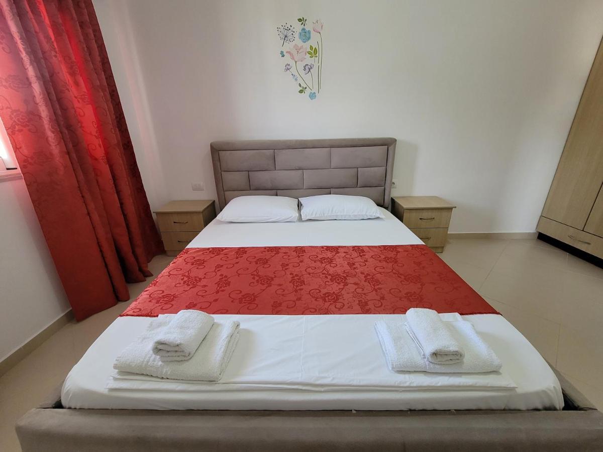 Vila Mario Aparthotel Εξαμίλιο Εξωτερικό φωτογραφία