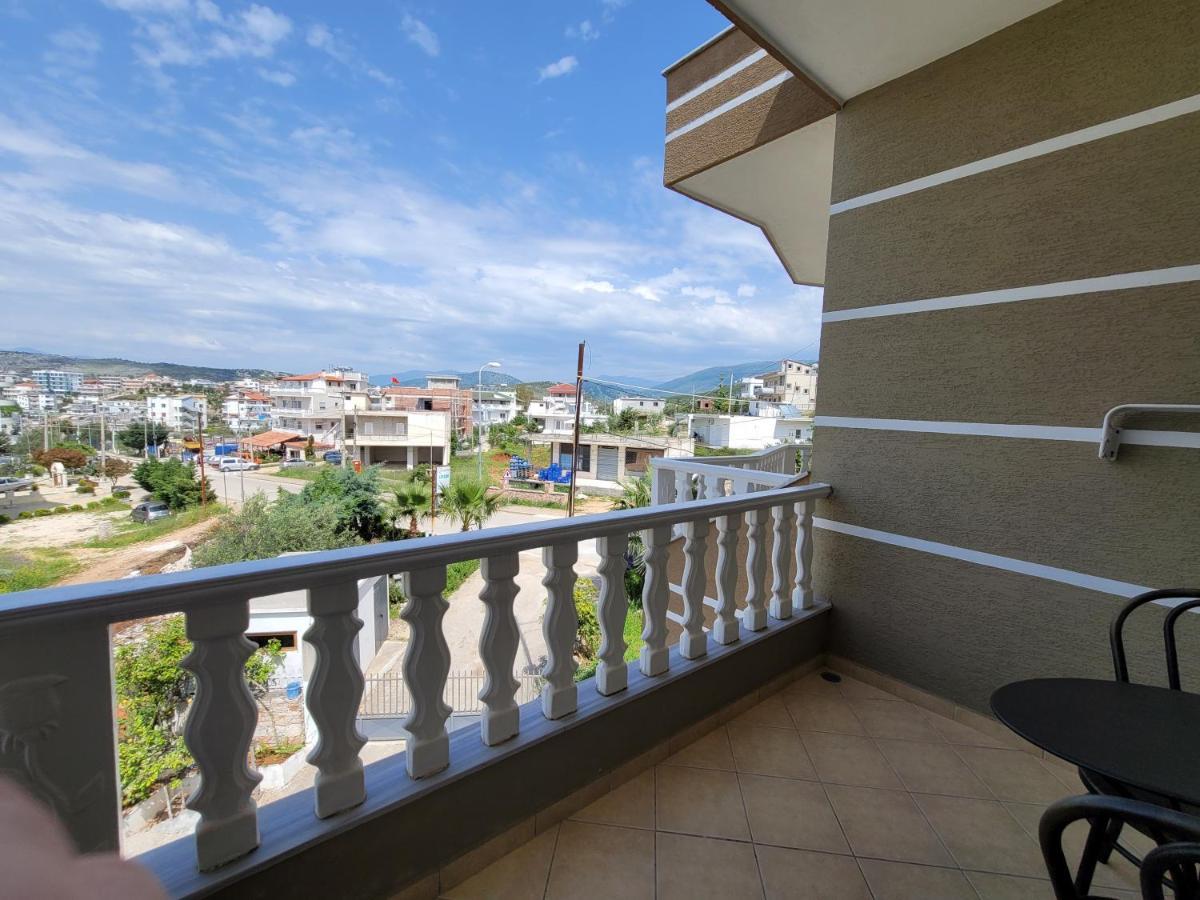 Vila Mario Aparthotel Εξαμίλιο Εξωτερικό φωτογραφία