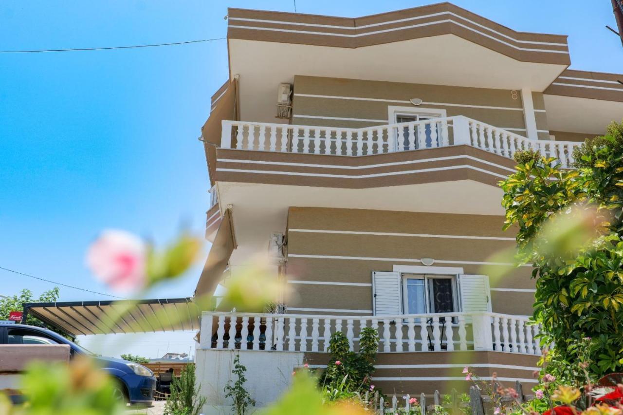 Vila Mario Aparthotel Εξαμίλιο Εξωτερικό φωτογραφία